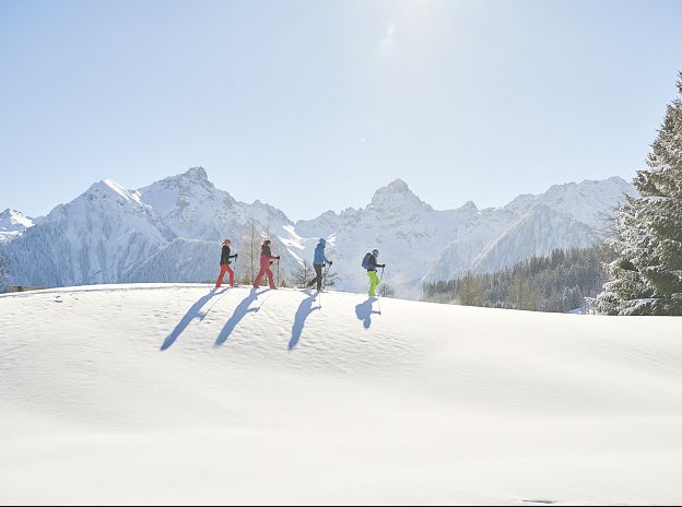 Discover the outdoors away from the pistes